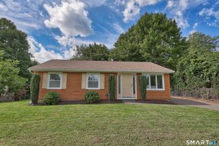 40 Morning Mist Road, Naugatuck, CT 06770