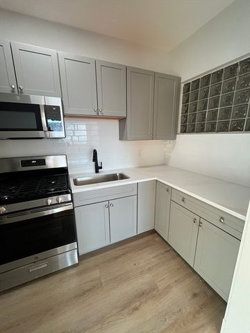 108 Bristol Road 1, Somerville, MA 02144