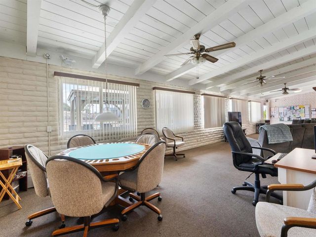 1506 Oak Drive 12, Vista, CA 92084