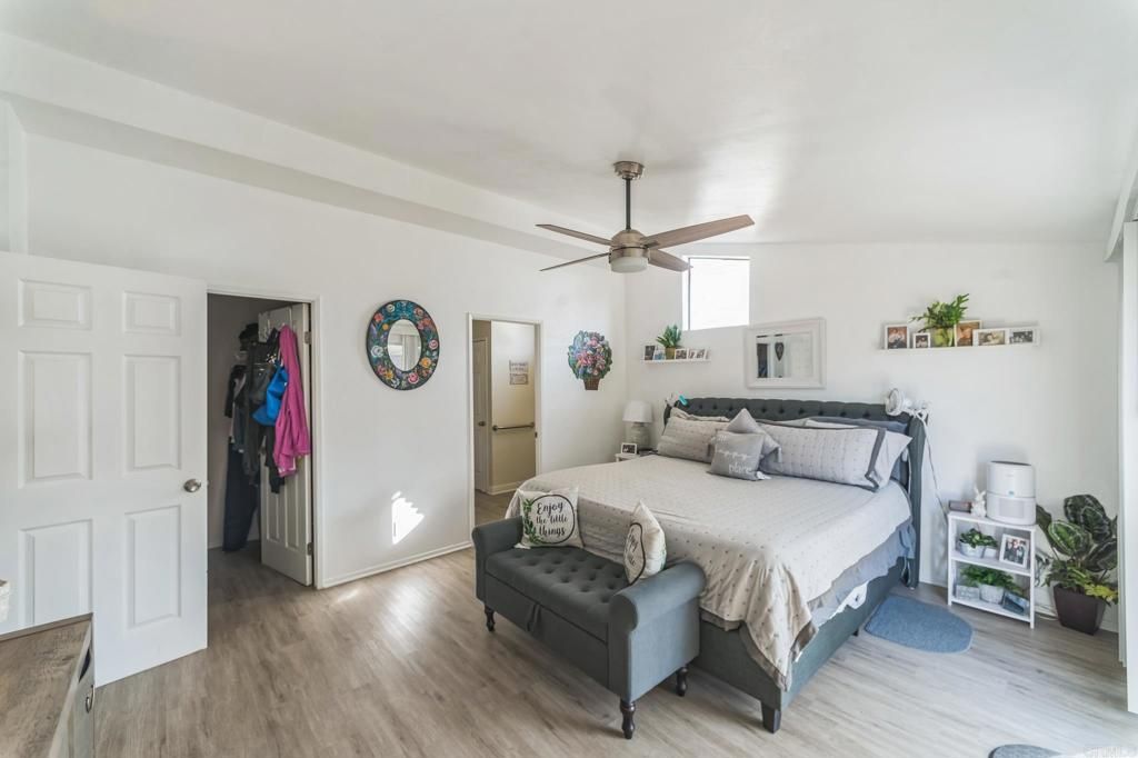 Image 11 of property listing at 27250 Murrieta Road 364, Menifee, CA 92586