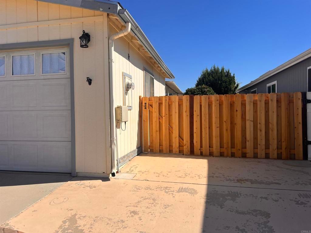 Image 6 of property listing at 27250 Murrieta Road 364, Menifee, CA 92586