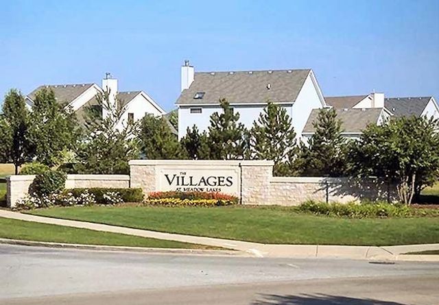 3690 Baybrook Drive, Aurora, IL 60504
