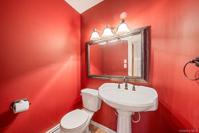 310 Terry Road, Smithtown, NY 11787