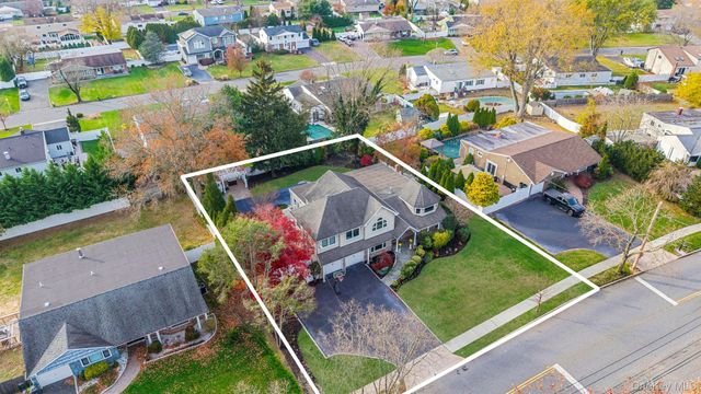 310 Terry Road, Smithtown, NY 11787