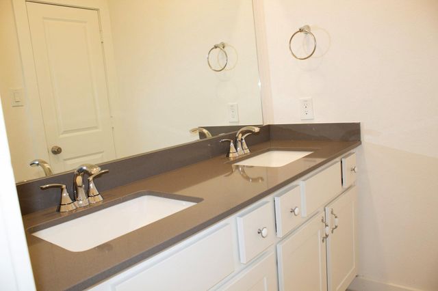 6567 Scarlet Pond Lane, Fulshear, TX 77441