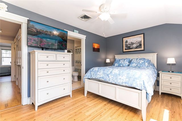 265 Post Road Road 4, Warwick, RI 02888
