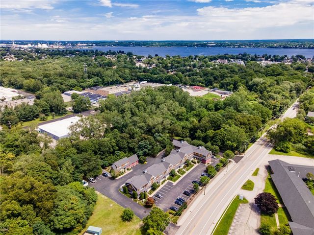 265 Post Road Road 4, Warwick, RI 02888