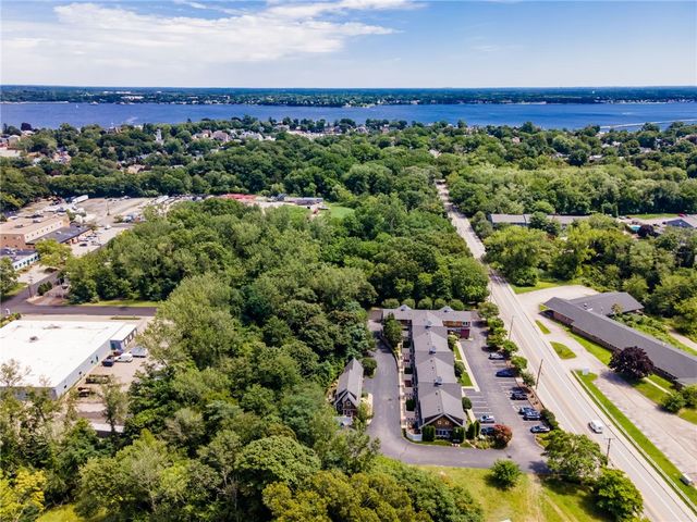 265 Post Road Road 4, Warwick, RI 02888