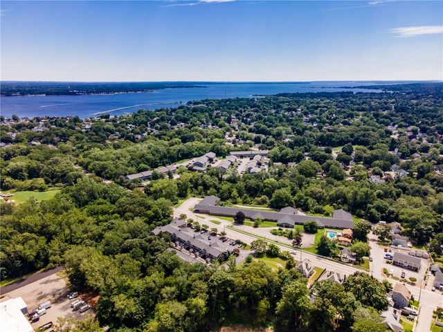 265 Post Road Road 4, Warwick, RI 02888