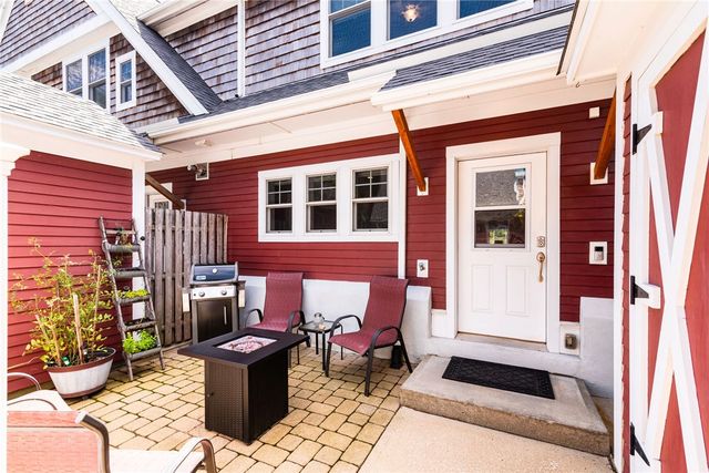 265 Post Road Road 4, Warwick, RI 02888
