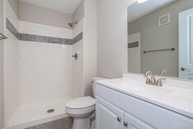 1194 Meadow Knoll Court, Union Twp, OH 45103