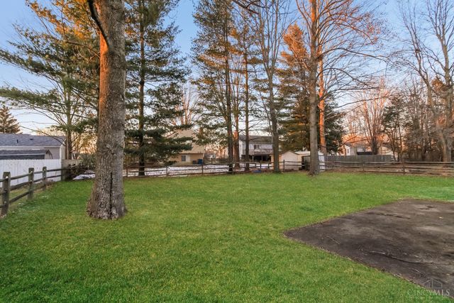 1194 Meadow Knoll Court, Union Twp, OH 45103