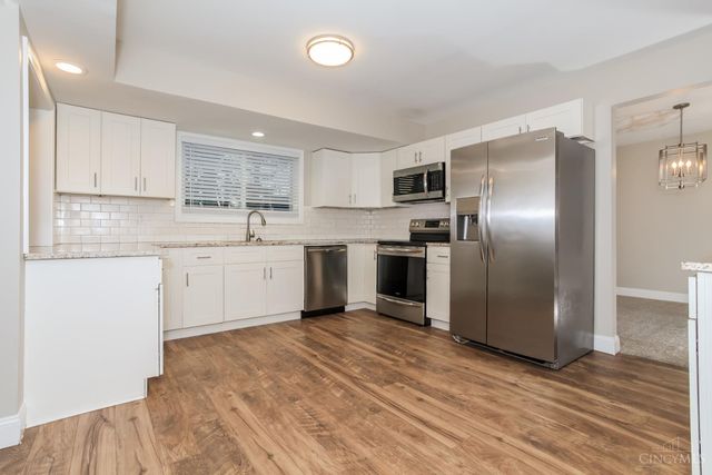 1194 Meadow Knoll Court, Union Twp, OH 45103