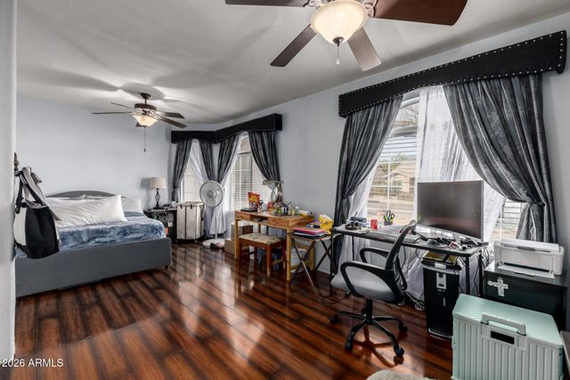 8631 W FULLAM Street, Peoria, AZ 85382