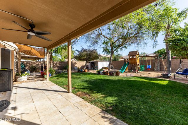 8631 W FULLAM Street, Peoria, AZ 85382
