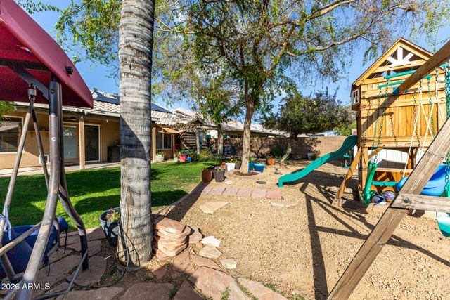 8631 W FULLAM Street, Peoria, AZ 85382