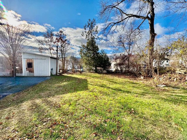 20 Summer Street, Lebanon, NH 03766