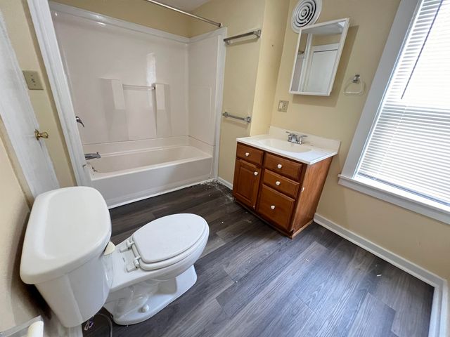 20 Summer Street, Lebanon, NH 03766