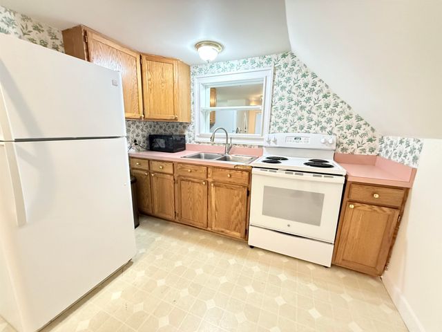 20 Summer Street, Lebanon, NH 03766