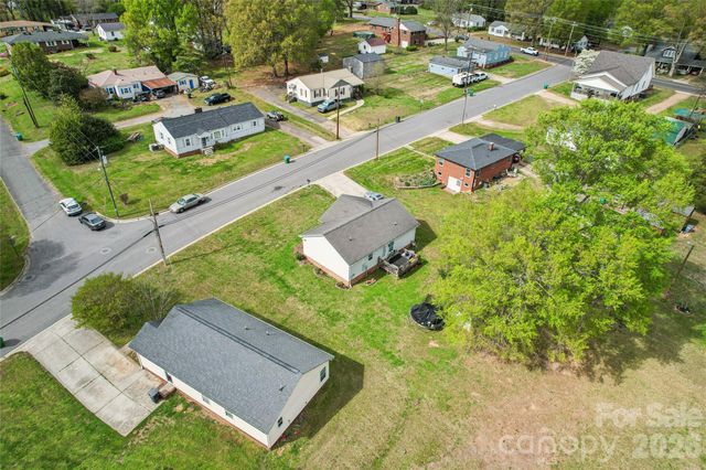 115 S Beaver Street, Landis, NC 28088