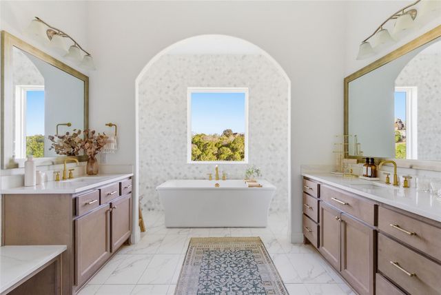 2357 Bel Paese BND, Leander, TX 78641