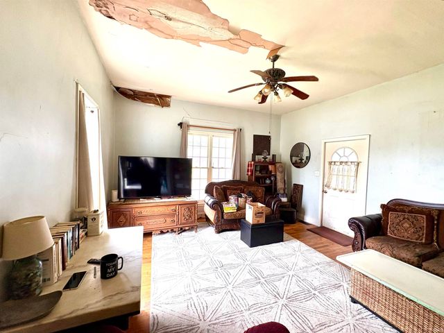 246 S 3rd Street, Gosport, IN 47433