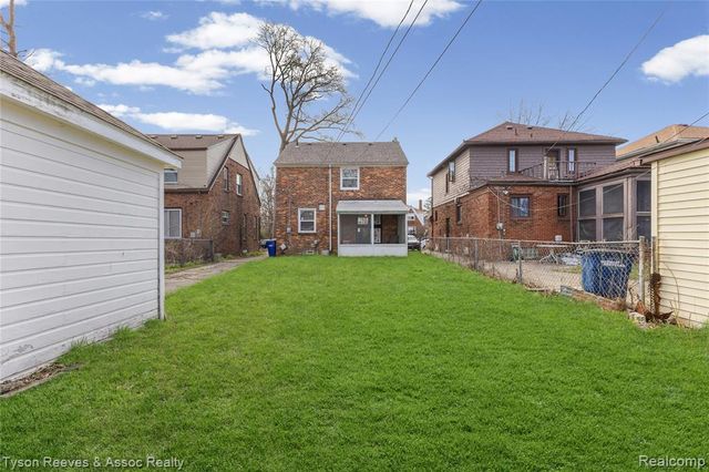 19138 San Juan Drive, Detroit, MI 48221