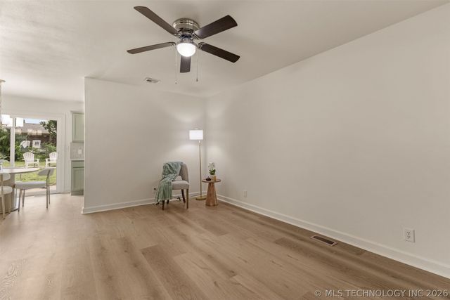 12152 E 21st Court, Tulsa, OK 74129