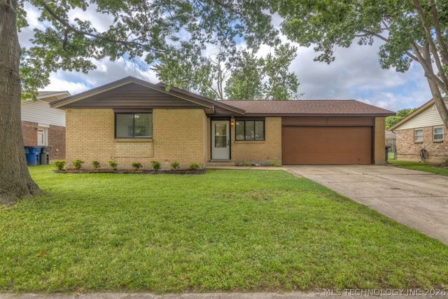 12152 E 21st Court, Tulsa, OK 74129