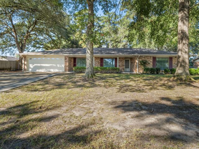918 Birch Dr, Deridder, LA 70634
