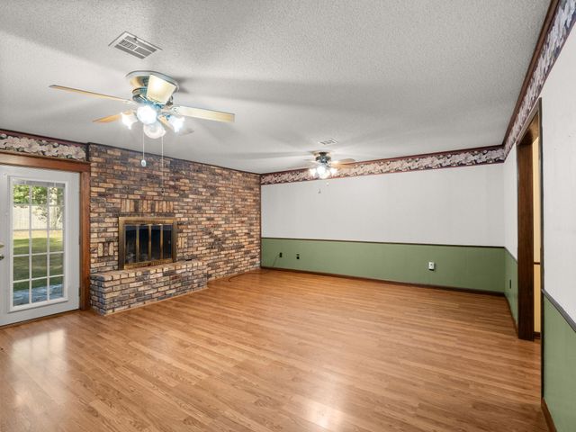 918 Birch Dr, Deridder, LA 70634