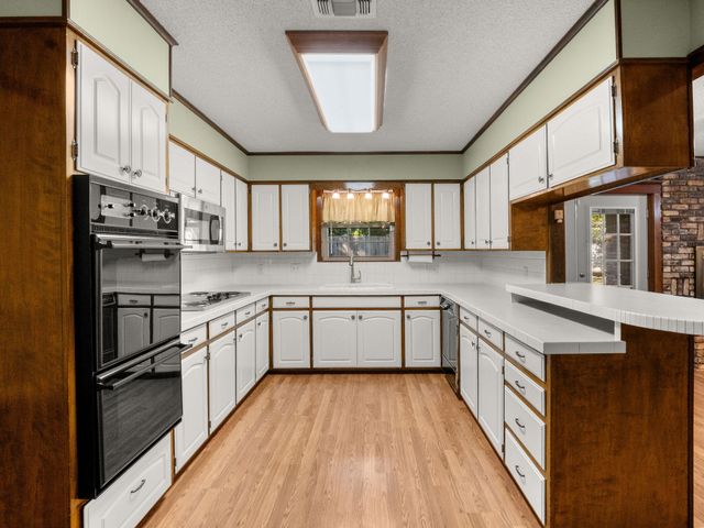 918 Birch Dr, Deridder, LA 70634