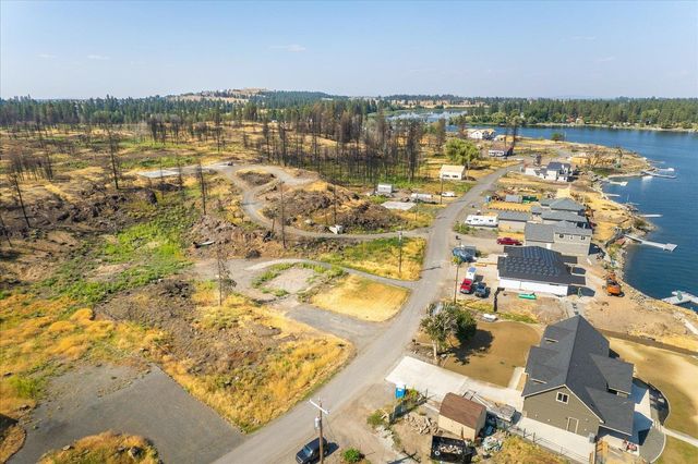 9508 S Freeman Dr, Medical Lake, WA 99022