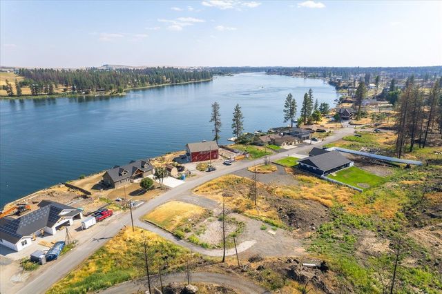 9508 S Freeman Dr, Medical Lake, WA 99022