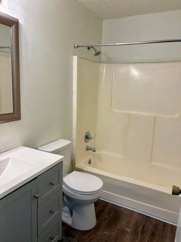 2828 Yellowstone Parkway, Lexington, KY 40517