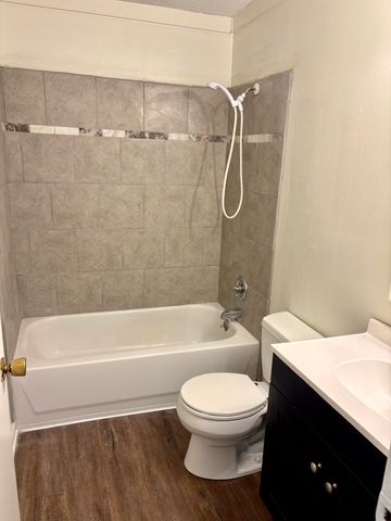 2828 Yellowstone Parkway, Lexington, KY 40517