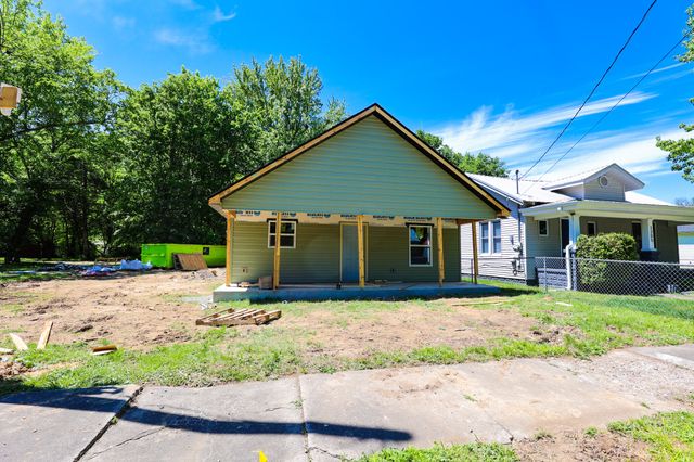 1207 Salem Avenue, Paducah, KY 42001