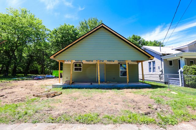 1207 Salem Avenue, Paducah, KY 42001