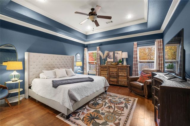 4222 E Troon Drive, Fayetteville, AR 72701