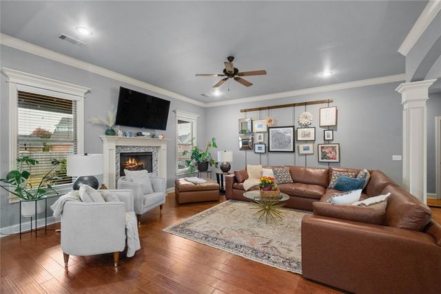 4222 E Troon Drive, Fayetteville, AR 72701