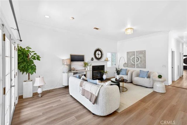 137 The Masters Circle, Costa Mesa, CA 92627