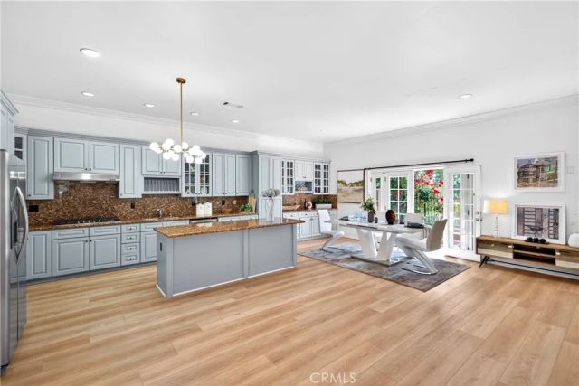 137 The Masters Circle, Costa Mesa, CA 92627