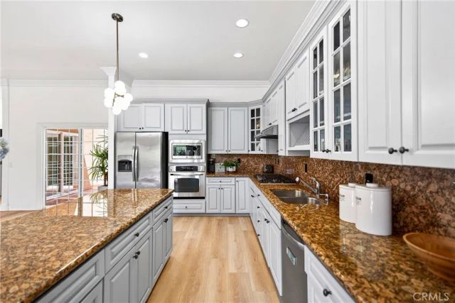 137 The Masters Circle, Costa Mesa, CA 92627