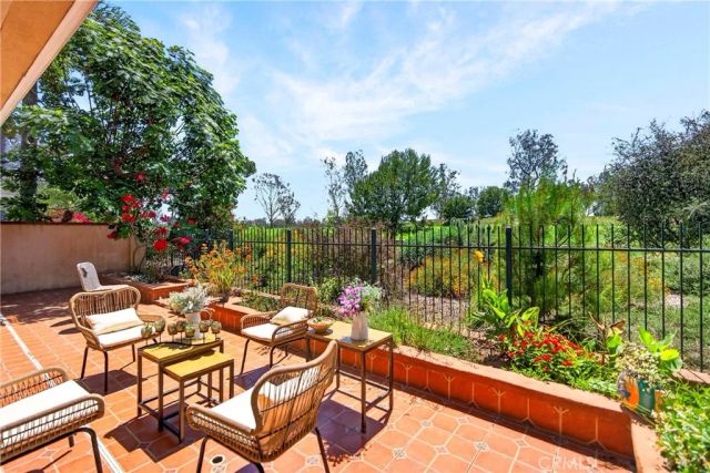 137 The Masters Circle, Costa Mesa, CA 92627