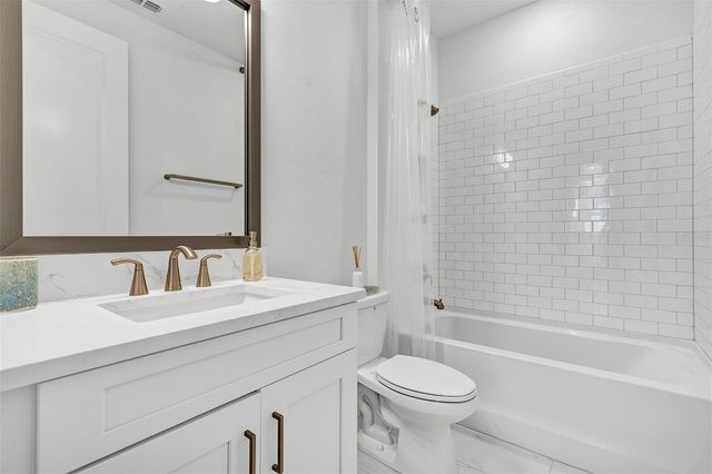 1115 SEAGRAPE DRIVE, Ruskin, FL 33570