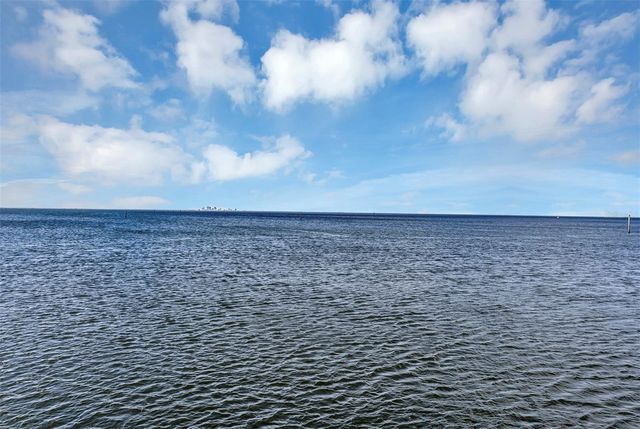 1115 SEAGRAPE DRIVE, Ruskin, FL 33570