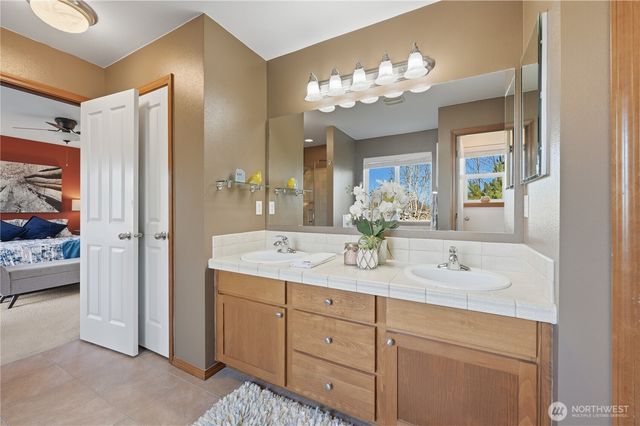 5729 119th Street SE, Snohomish, WA 98296