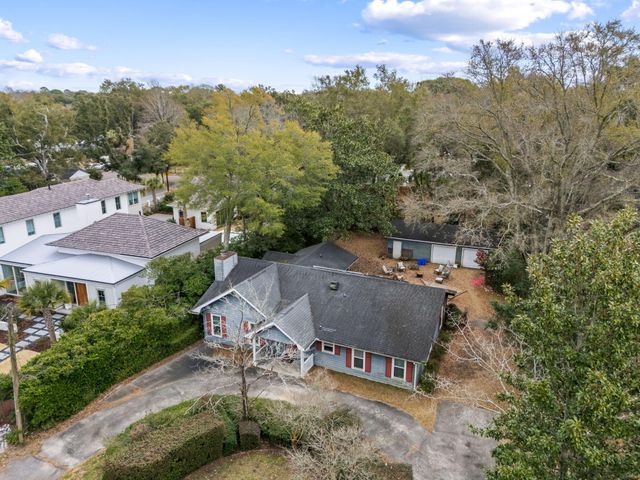 679 King Street, Mount Pleasant, SC 29464