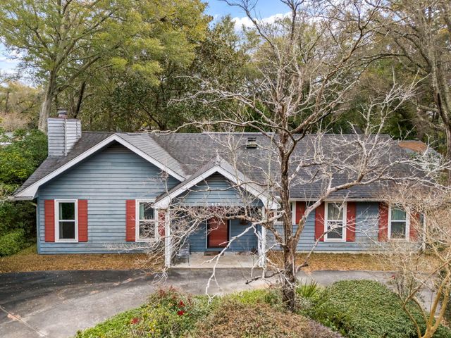 679 King Street, Mount Pleasant, SC 29464