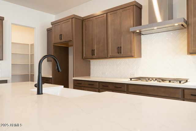 40165 N Alameda Drive, San Tan Valley, AZ 85140